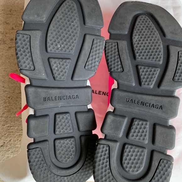 Women Authentic Balenciaga Trainers - Picture 7 of 8